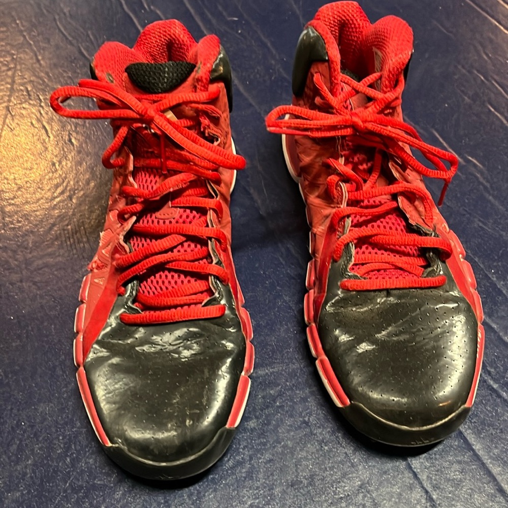 Adidas D Rose shoes